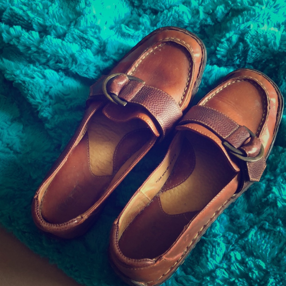 Born Leather Loafers with buckle